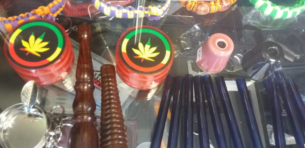 All You Need to Know About Smoking Accessories
